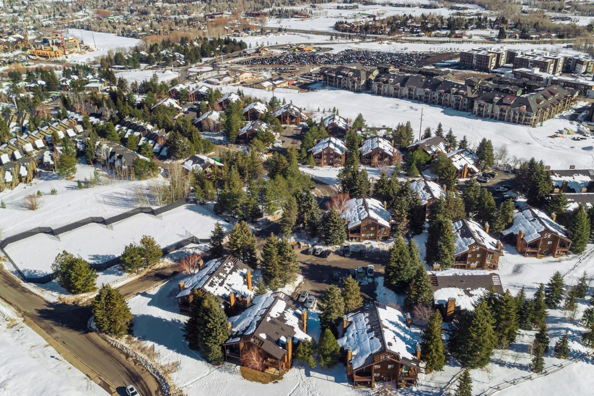 Апартаменты Alpine Gem Парк-Сити Экстерьер фото